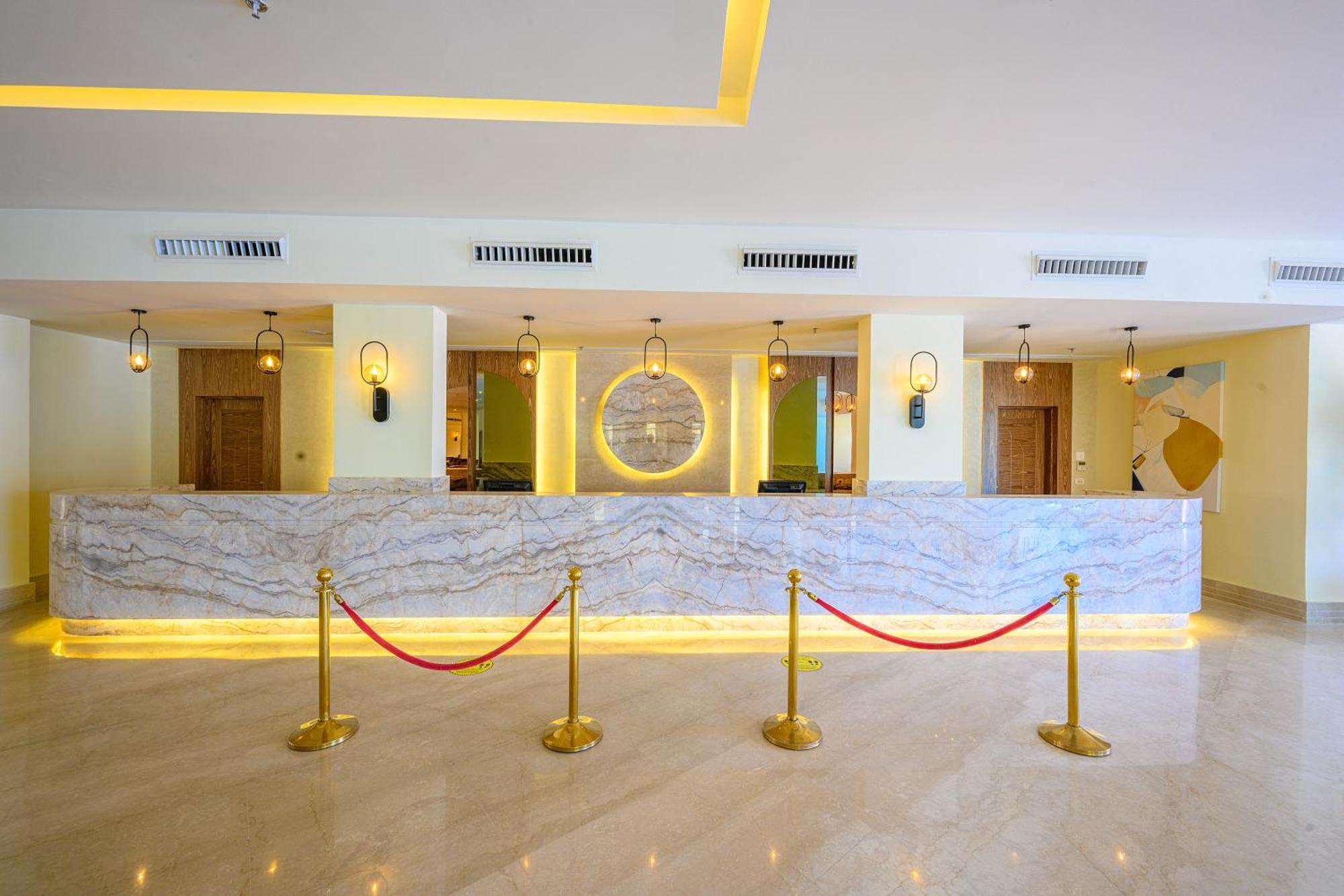 Ośrodek wypoczynkowy Amwaj Club Abu Soma 4*