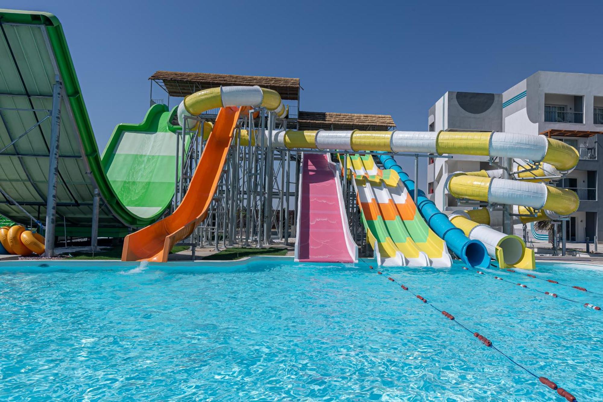 Amwaj Club Abu Soma Resort 4*